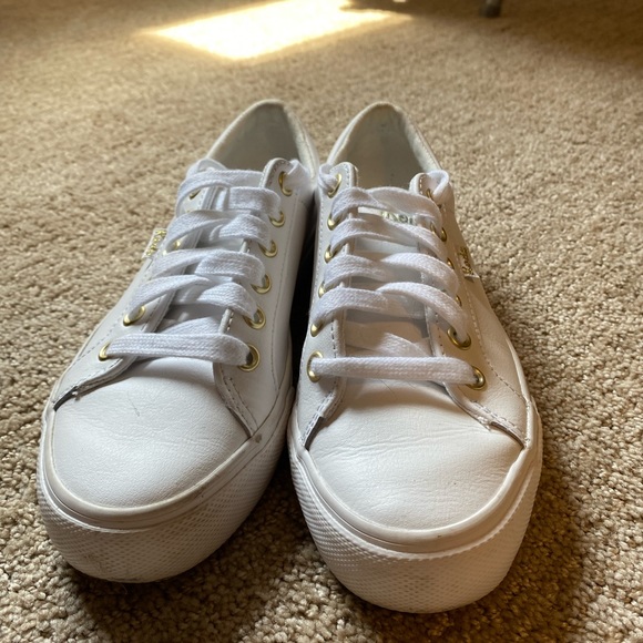 Ked’s jumpkick white sneaker! Size 6.5 - Picture 3 of 4